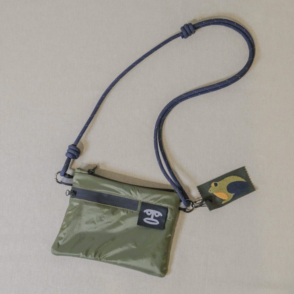 powernotte frog bag shiny